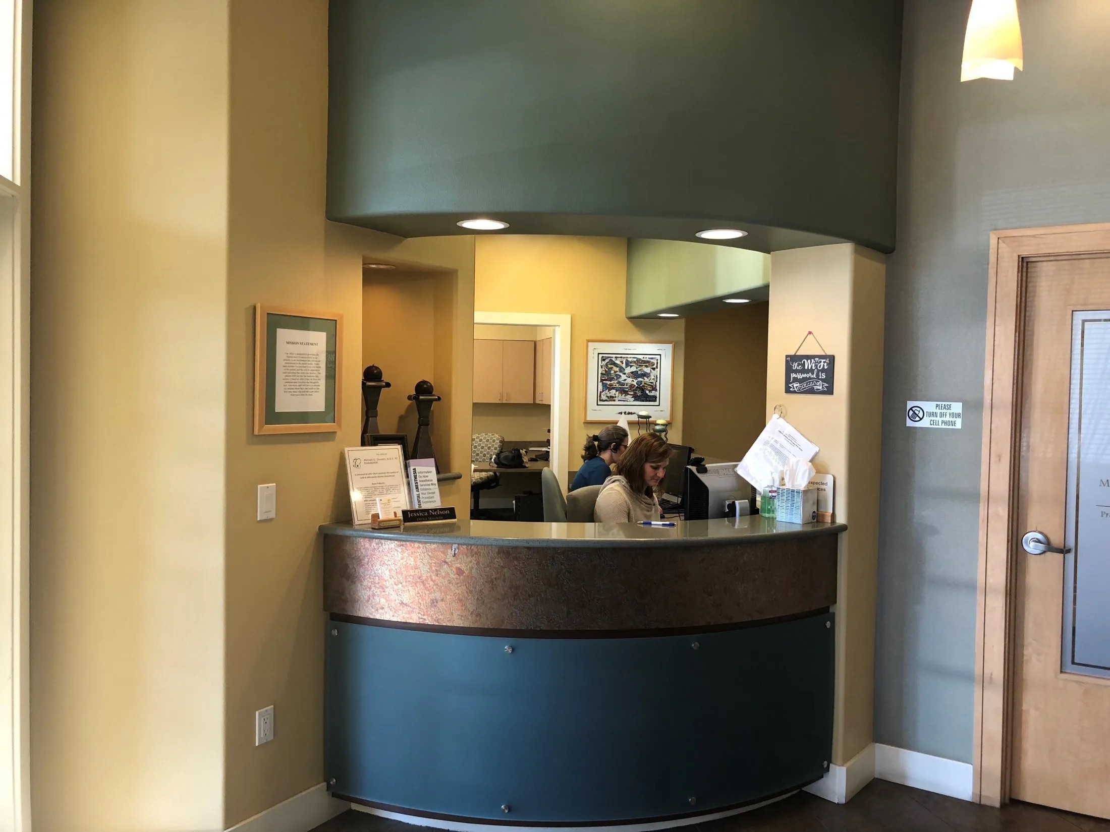 An image of the Endodontic Specialists - Jeffrey T. Beacham, DMD, MSD's counter