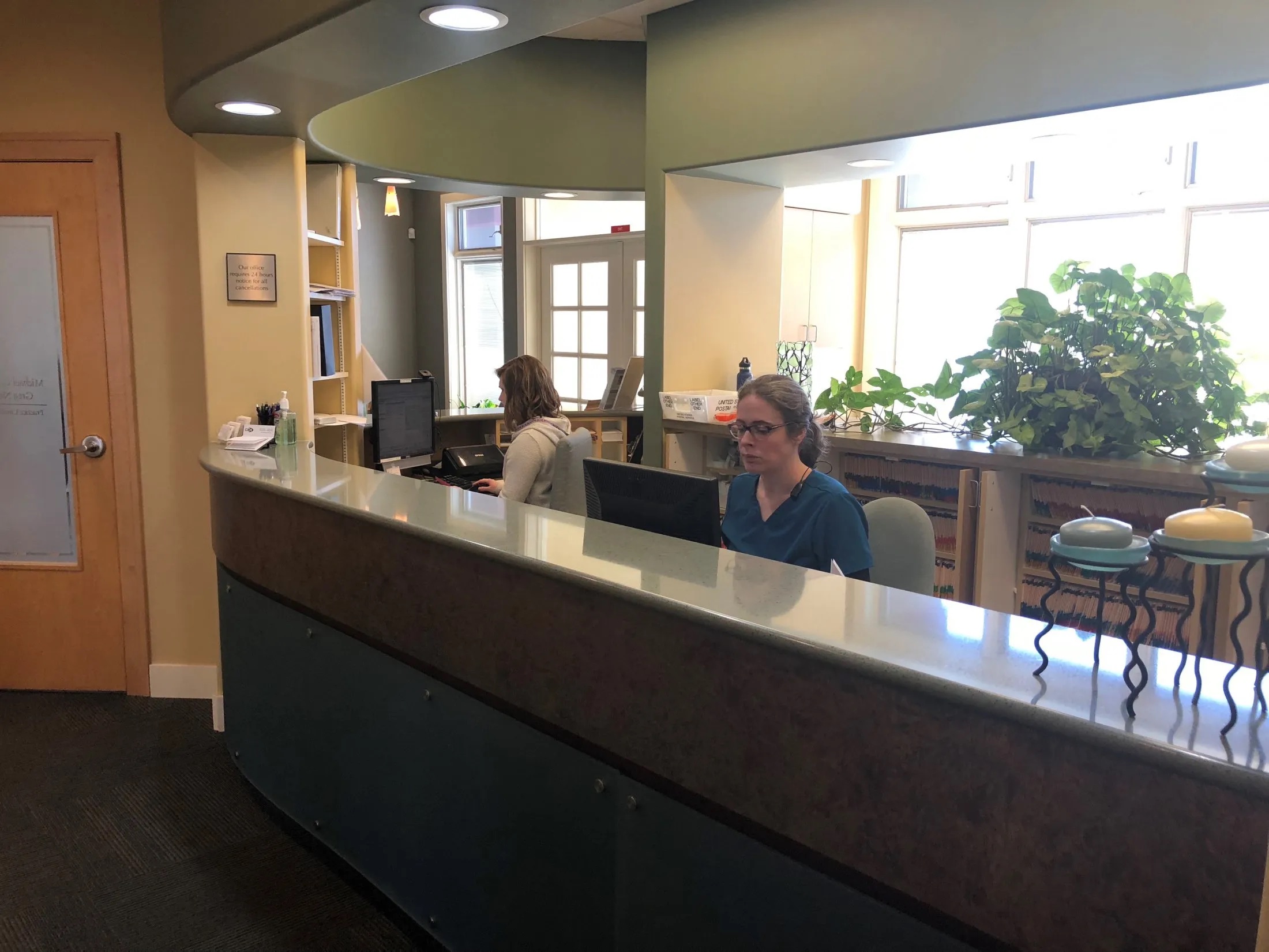 An image of the Endodontic Specialists - Jeffrey T. Beacham, DMD, MSD's information center